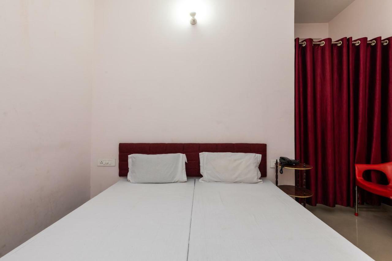 Spot On 48618 Vasundhara Gardens Hotel Bhopal Exterior photo
