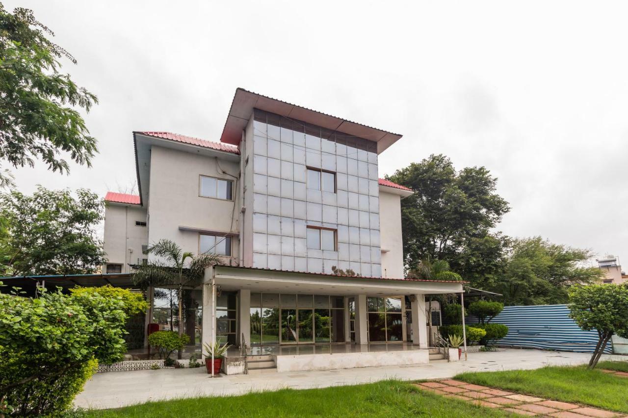 Spot On 48618 Vasundhara Gardens Hotel Bhopal Exterior photo